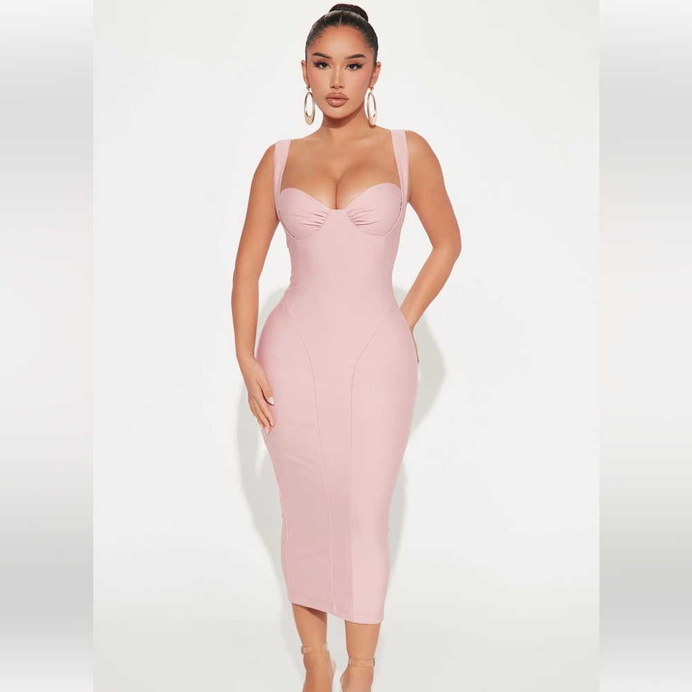 Fashion nova Midi Dress in Blush